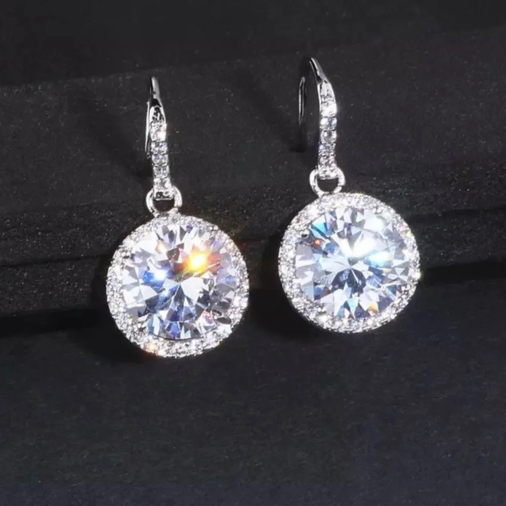 AAA CUBIC ZIRCONIA DROP EARRINGS - Picture 4 of 7